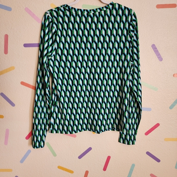 DVF Crewneck Arrow Geo Green Long Sleeve Top NwoT Size LARGE - Picture 4 of 6